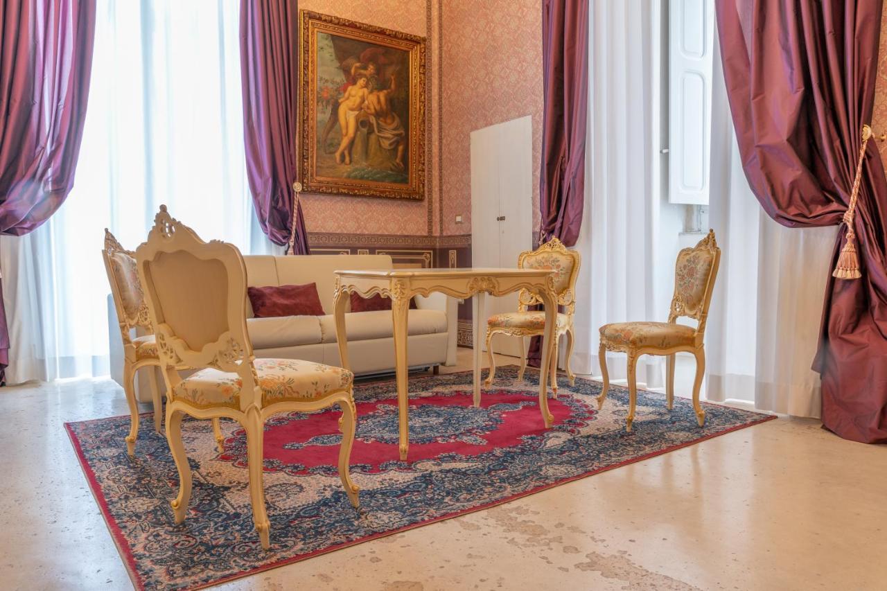 Il Cavaliere Al Borgo Antico Hotel Copertino Eksteriør billede
