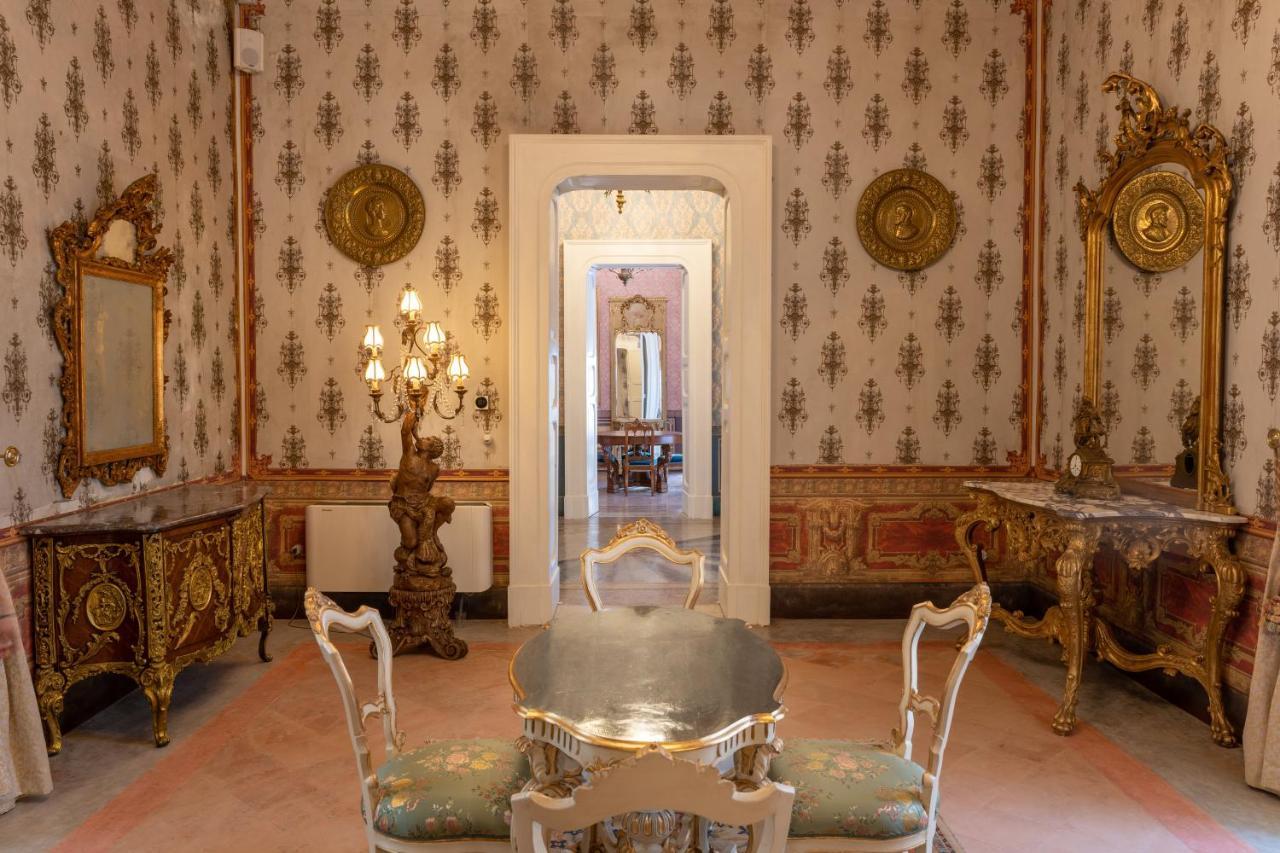 Il Cavaliere Al Borgo Antico Hotel Copertino Eksteriør billede