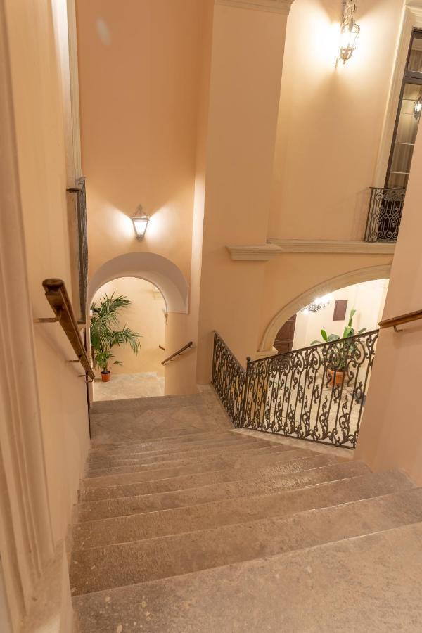 Il Cavaliere Al Borgo Antico Hotel Copertino Eksteriør billede